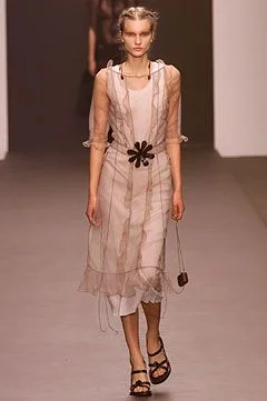 Look 30
